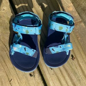NWT Toddlers size 5 Teva Sandals